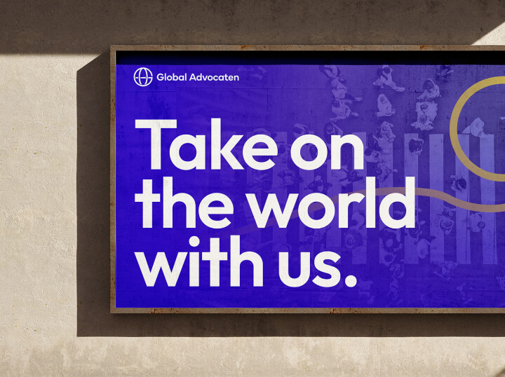 Billboard showing the Global Advocaten brand